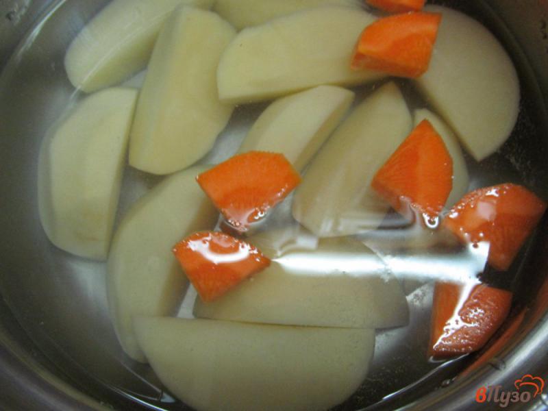 Фото приготовление рецепта: Теплый овощной салат на беконе шаг №1