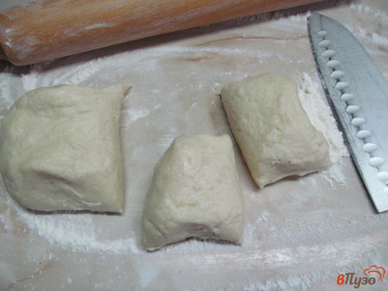 Фото приготовление рецепта: Картофельные лепешки с начинкой из капусты и буженины шаг №8