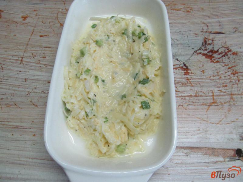 Фото приготовление рецепта: Картофель с яйцом в духовке шаг №3