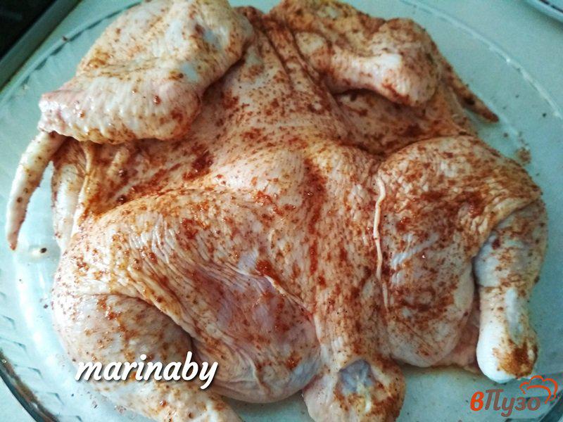 Фото приготовление рецепта: Курица с чесноком и травами шаг №6