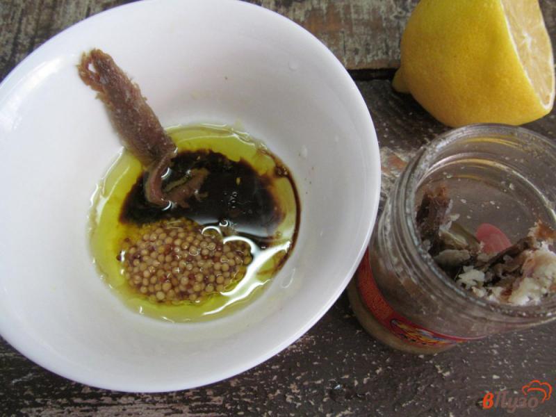 Фото приготовление рецепта: Салат из рукколы хамоном и апельсином шаг №4