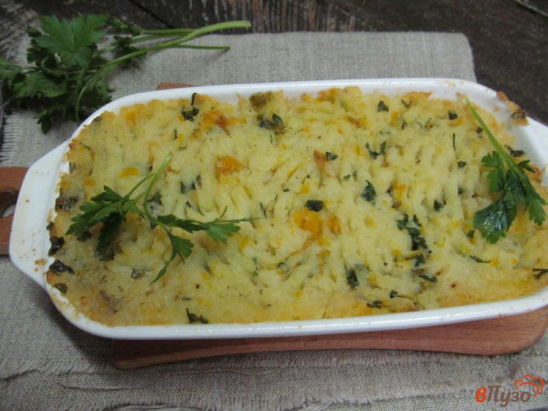 Фото приготовление рецепта: Запеченные овощи под картофельной корочкой шаг №6