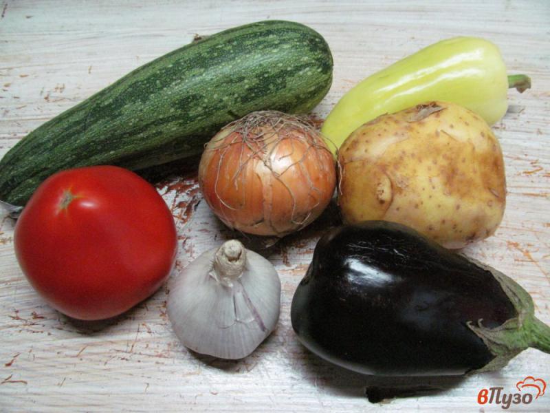 Фото приготовление рецепта: Греческое овощное рагу - Бриам шаг №1