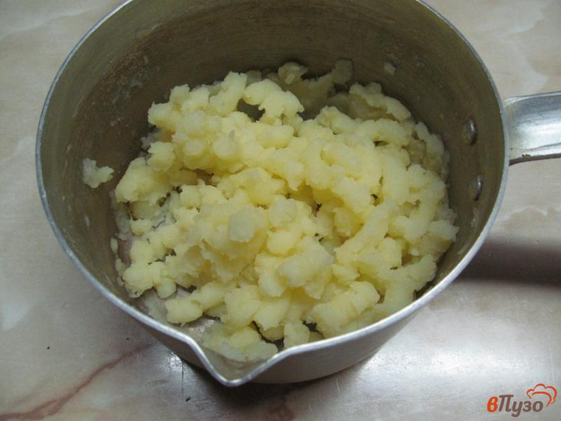 Фото приготовление рецепта: Картофельная корзиночка с грибами шаг №1