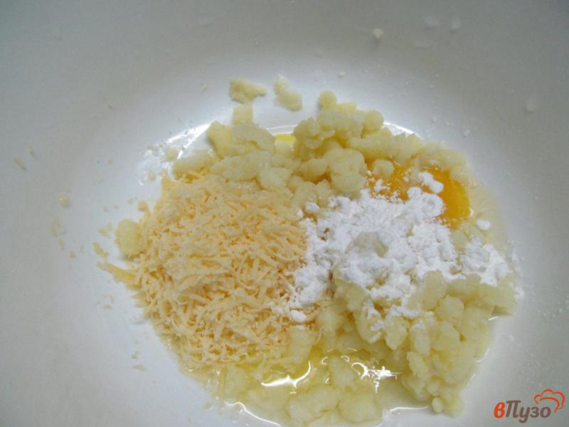 Фото приготовление рецепта: Картофельная корзиночка с грибами шаг №3