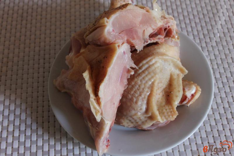 Фото приготовление рецепта: Жареная курица в медово - горчичном соусе шаг №1