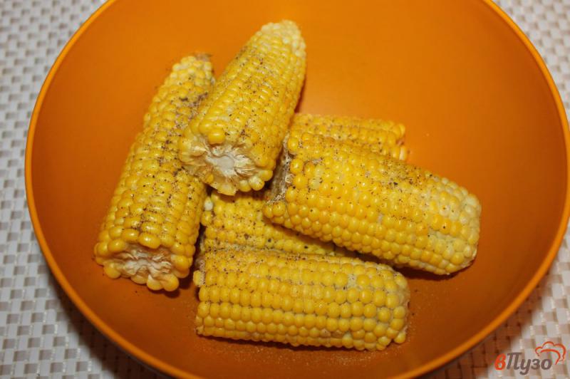 Фото приготовление рецепта: Молодая кукуруза с сыром на гарнир шаг №4