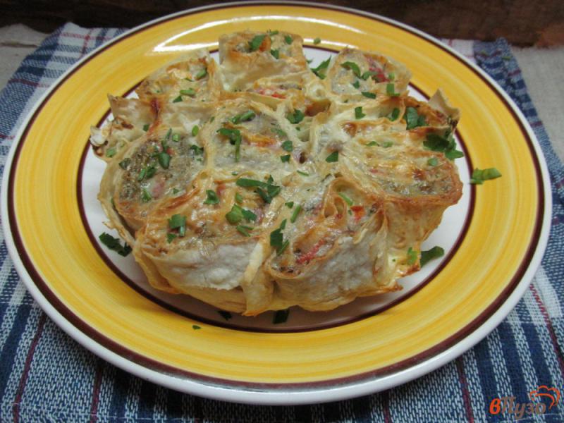 Фото приготовление рецепта: Пирог из лаваша с фаршем шаг №10