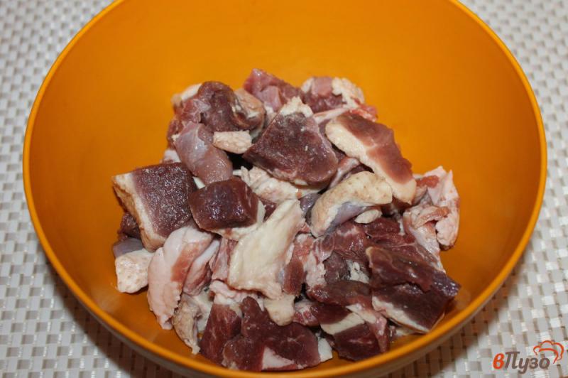 Фото приготовление рецепта: Мясной паштет с субпродуктами и салом шаг №1