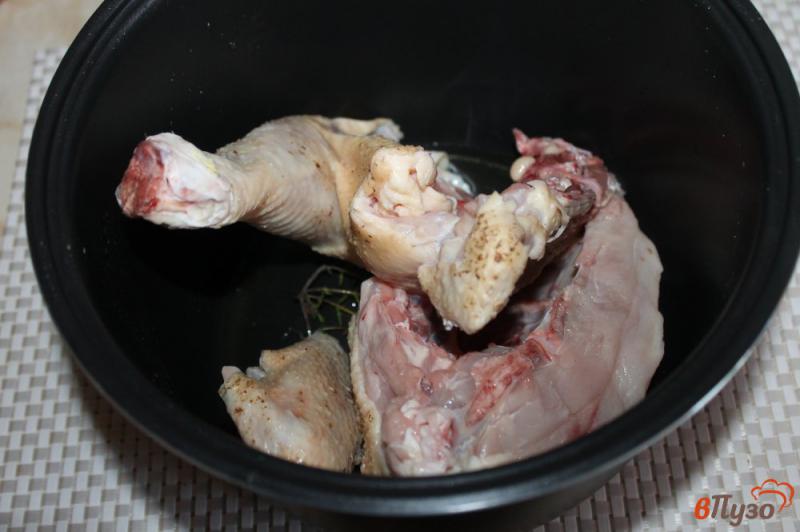 Фото приготовление рецепта: Жареная курица в паприке шаг №3