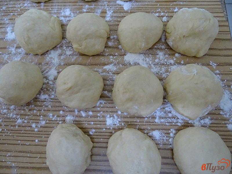 Фото приготовление рецепта: Пирожки с мясом и луком шаг №9