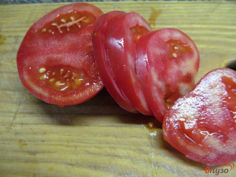 Фото приготовление рецепта: Оладьи из кабачка с сырным кремом и томатами шаг №5