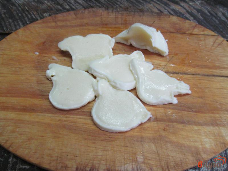 Фото приготовление рецепта: Фрикадельки в томатном соусе под сыром моцарелла шаг №5