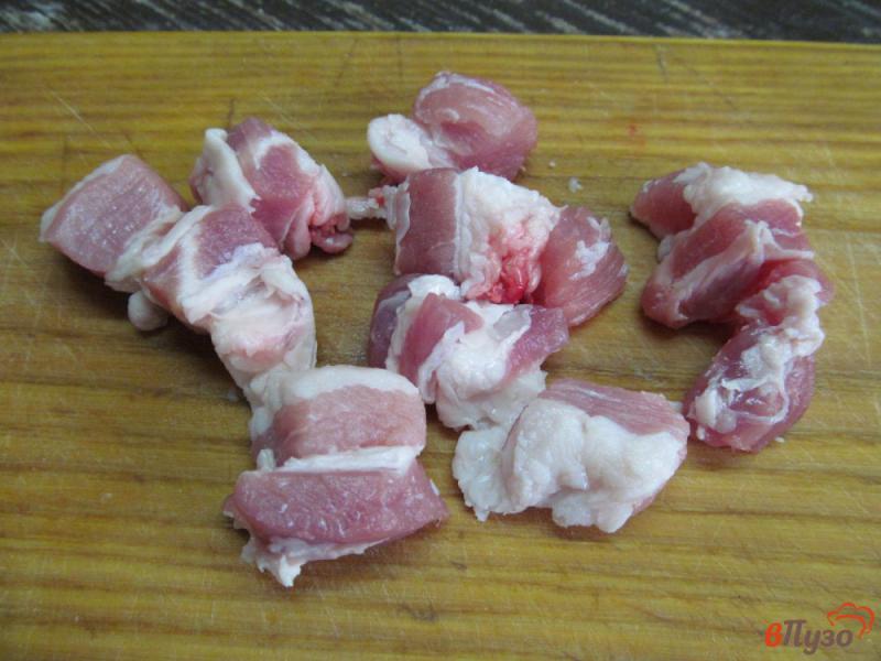 Фото приготовление рецепта: Жареные овощи на свиной пашине шаг №1