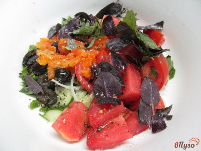 Фото приготовление рецепта: Овощной салат под соусом из печеного перца шаг №8