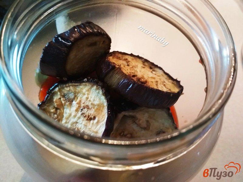 Фото приготовление рецепта: Баклажаны в заливке из сладкого перца на зиму шаг №7