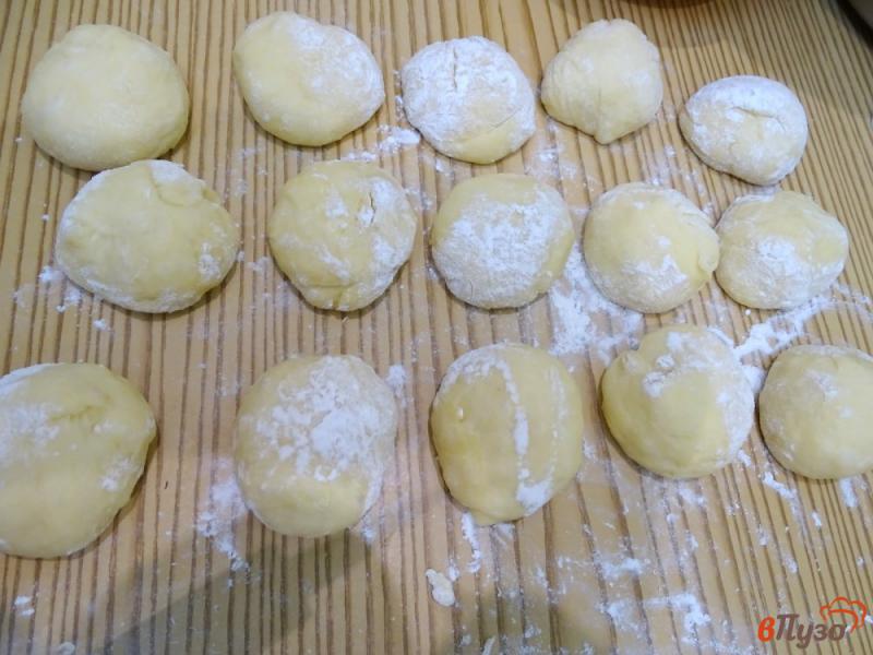 Фото приготовление рецепта: Пирожки с куриными желудками и картофелем шаг №16