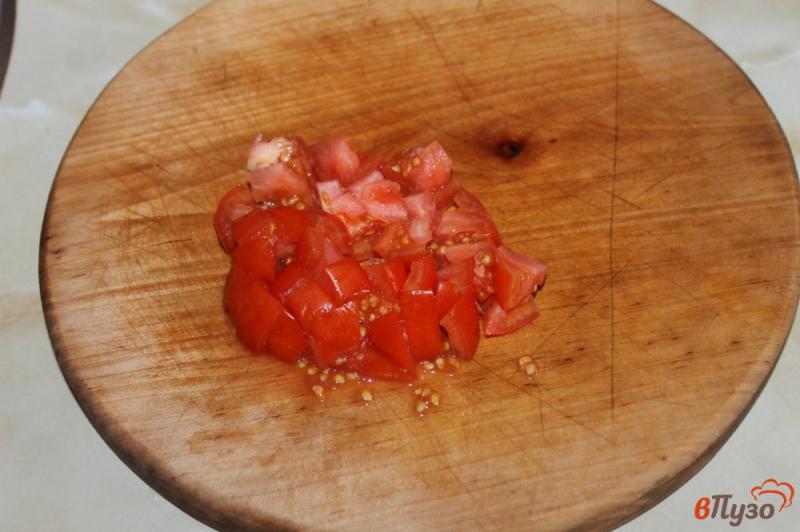Фото приготовление рецепта: Лаваш с печеным баклажаном, томатами и сыром шаг №3