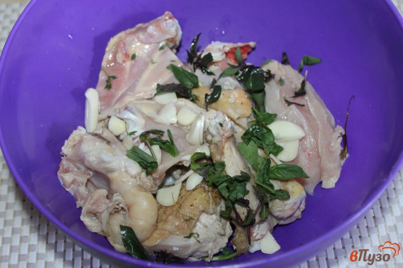 Фото приготовление рецепта: Пряная курица в мультиварке шаг №3