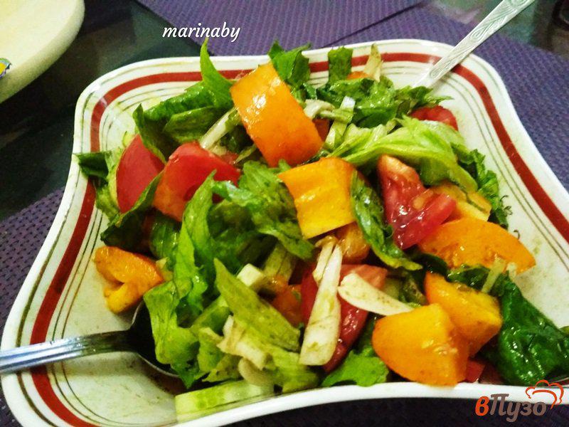 Фото приготовление рецепта: Салат овощной с тыквенным маслом шаг №6