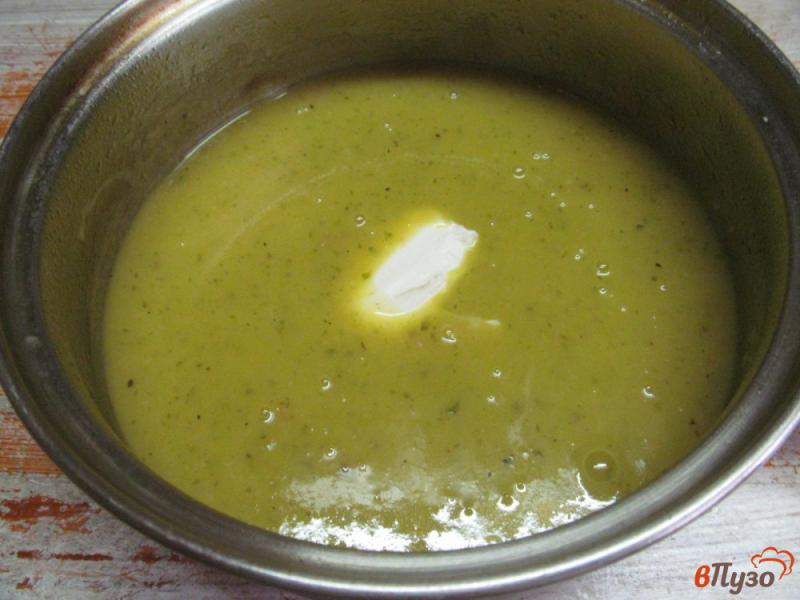 Фото приготовление рецепта: Картофельный крем-суп с редиской шаг №4