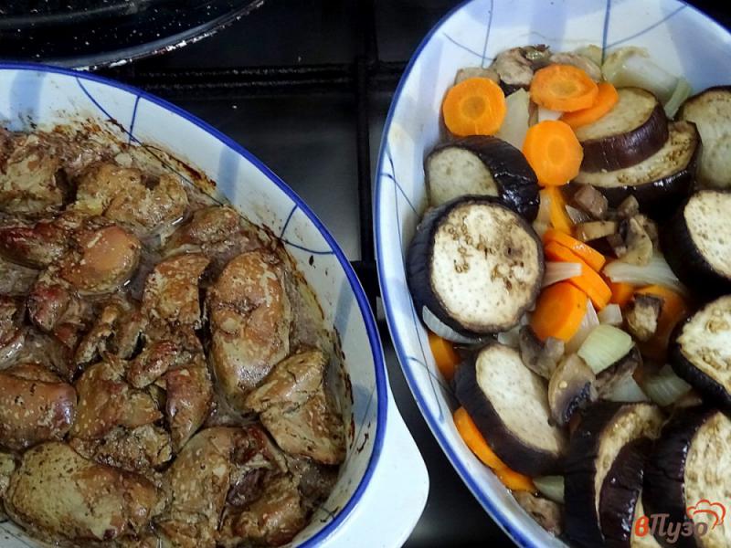 Фото приготовление рецепта: Паштет из куриной печени с овощами (бюджетный) шаг №6