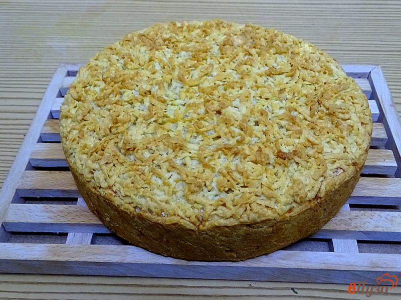 Фото приготовление рецепта: Песочный пирог с яблоками шаг №12