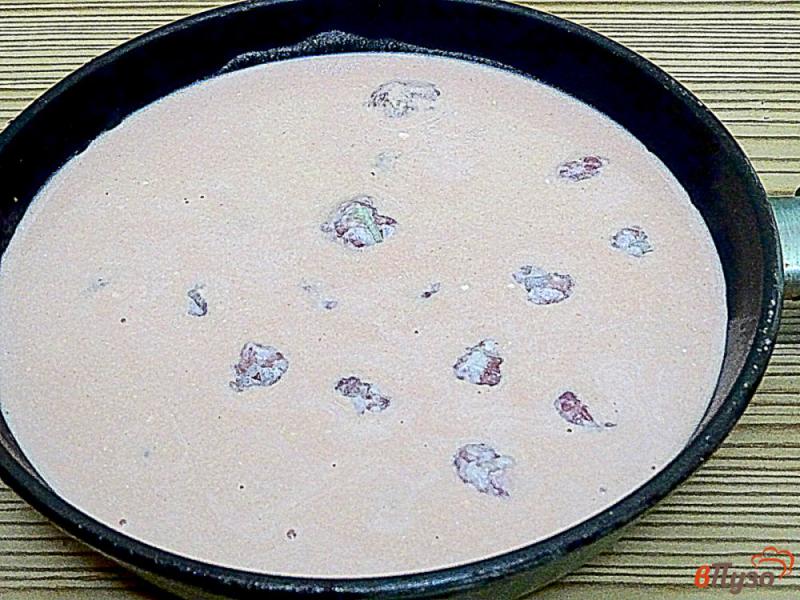 Фото приготовление рецепта: Фрикадельки в сметанно-томатном соусе шаг №5