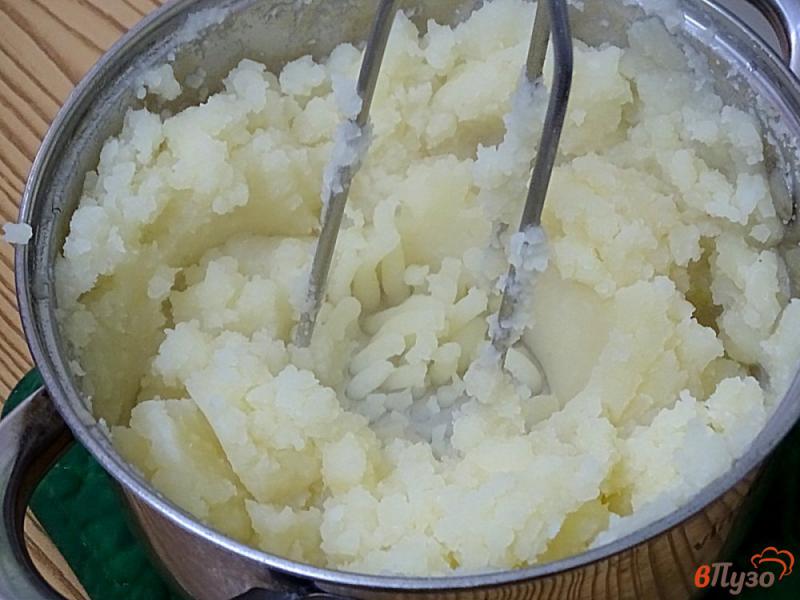 Фото приготовление рецепта: Картофельно - чесночный суп шаг №7