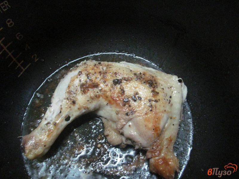 Фото приготовление рецепта: Куриные окорочка под соусом чимичурри шаг №2