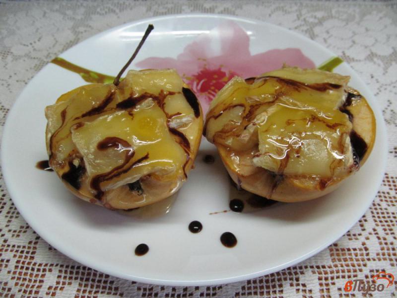 Фото приготовление рецепта: Фаршированные яблоки тыквой под сыром шаг №5