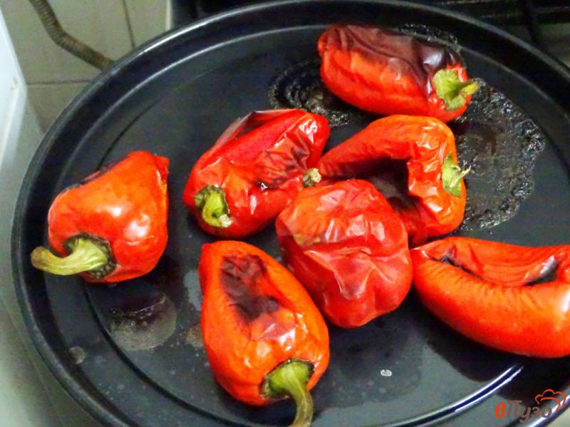 Фото приготовление рецепта: Перец в томатном соусе шаг №3