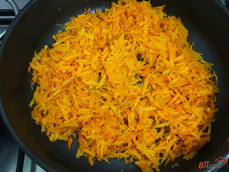 Фото приготовление рецепта: Перец фаршированный морковью шаг №8