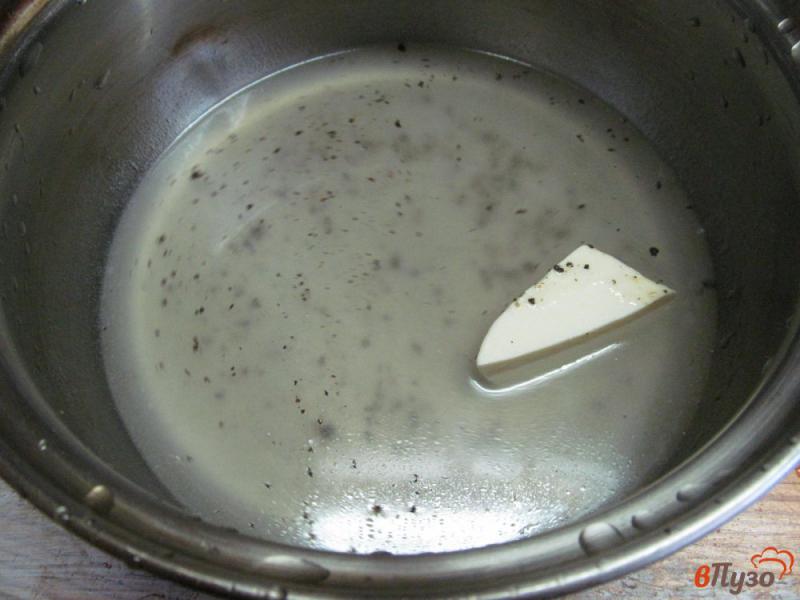 Фото приготовление рецепта: Суп из перепелов с манными клецками шаг №3