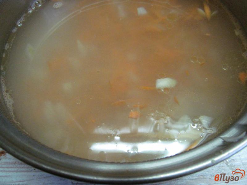 Фото приготовление рецепта: Суп с ньокки и щавелем шаг №2