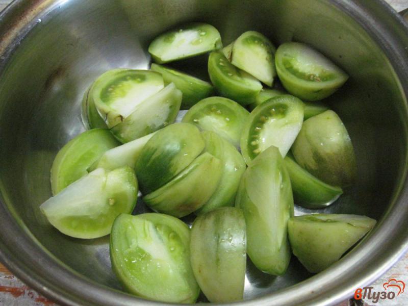 Фото приготовление рецепта: Салат из зеленых помидоров шаг №1