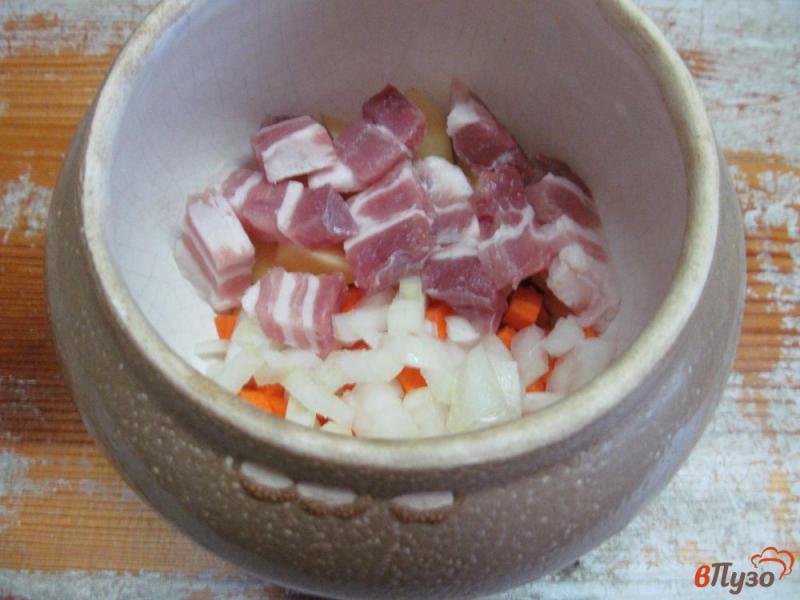 Фото приготовление рецепта: Суп с чечевицей и яйцом шаг №3