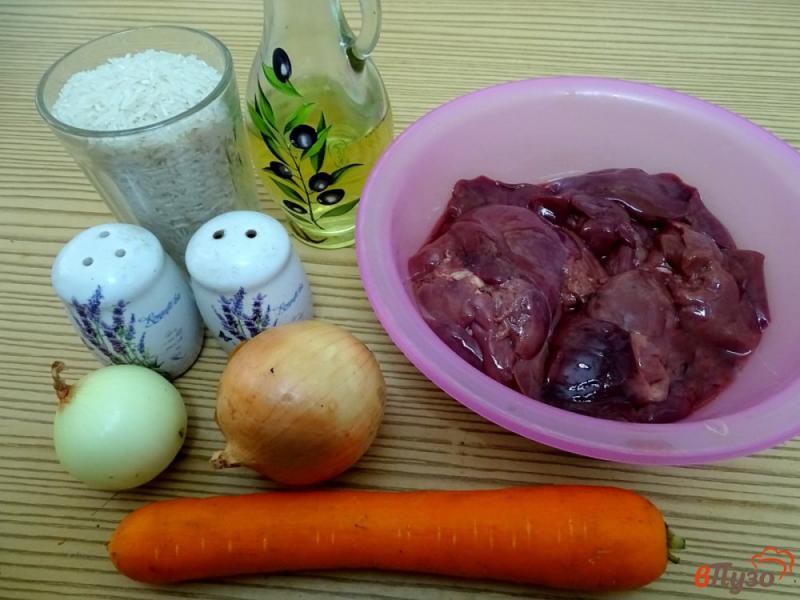 Фото приготовление рецепта: Рис с куриной печенью шаг №1