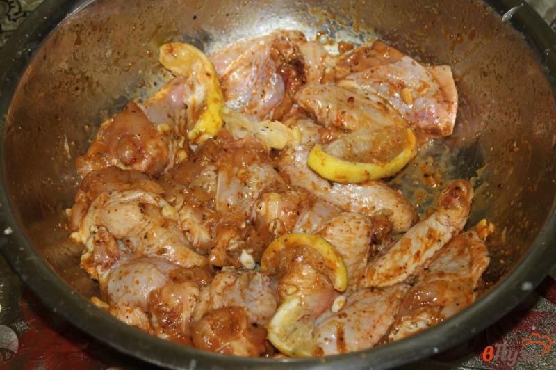 Фото приготовление рецепта: Куриные крылья гриль в медово - горчичной глазури шаг №5