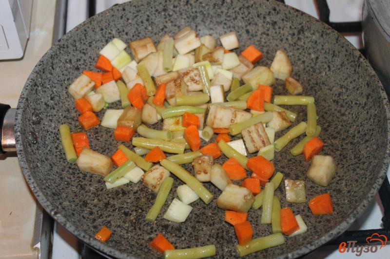 Фото приготовление рецепта: Овощное рагу с брокколи и цветной капустой шаг №2