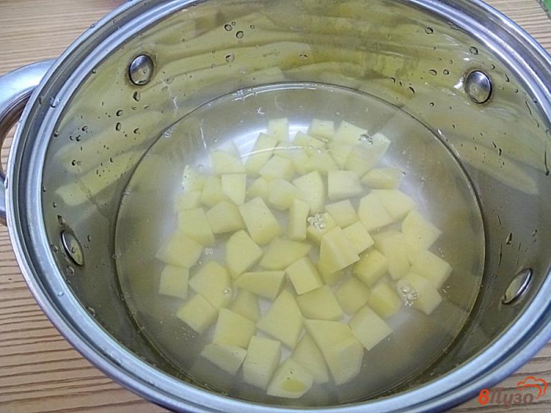 Фото приготовление рецепта: Классический гороховый суп без мяса шаг №2