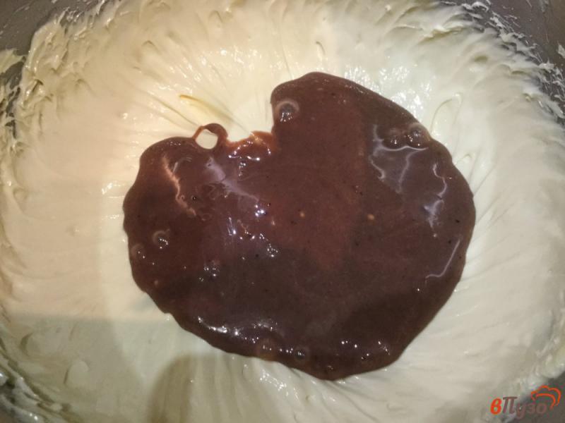 Фото приготовление рецепта: Торт шоколадный шаг №6
