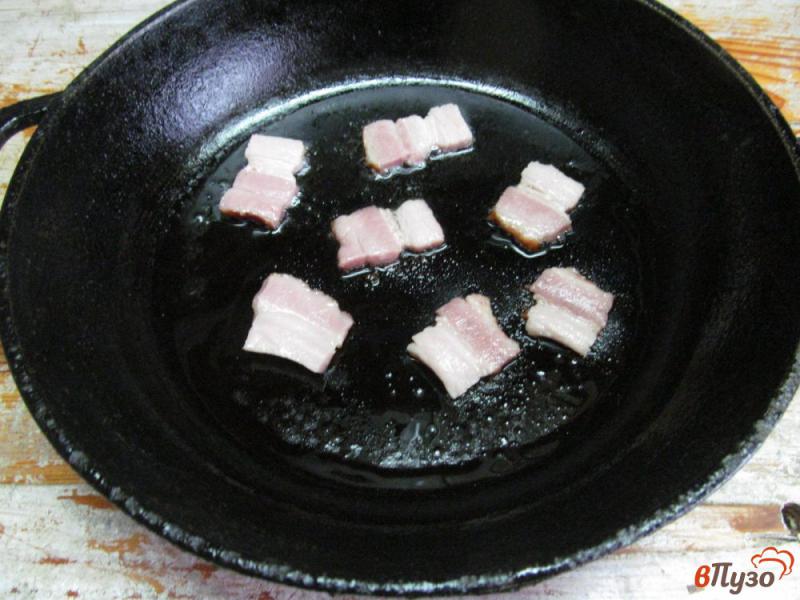 Фото приготовление рецепта: Картофельный салат с одуванчиком шаг №1