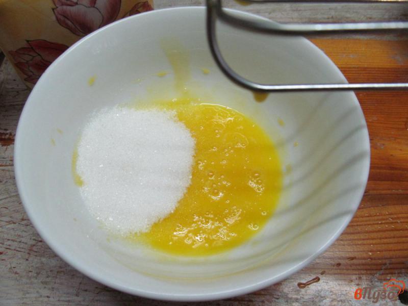 Фото приготовление рецепта: Пирог с лимонной начинкой шаг №3