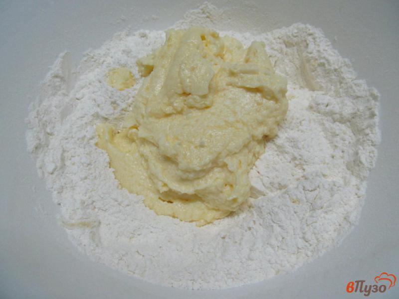 Фото приготовление рецепта: Пирог с лимонной начинкой шаг №5