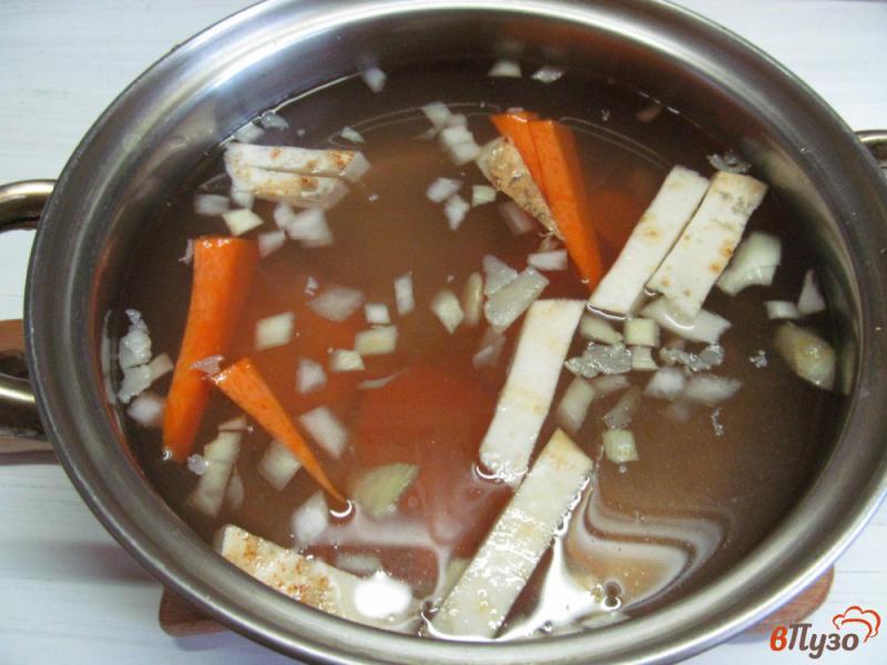 Фото приготовление рецепта: Крем-суп из кабачка с помидором шаг №2