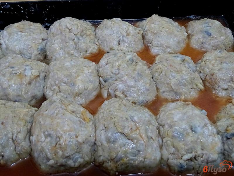 Фото приготовление рецепта: Ленивые голубцы рисом,фаршем и грибами шаг №9