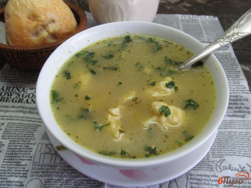 Фото приготовление рецепта: Суп с цветной капустой и сырным клецками шаг №7