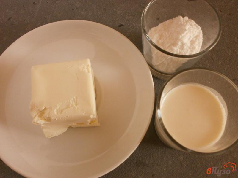 Фото приготовление рецепта: Бисквитно - ореховый торт с тыквенным и сливочным кремом шаг №11