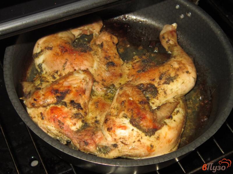 Фото приготовление рецепта: Курица по-адыгейски шаг №7